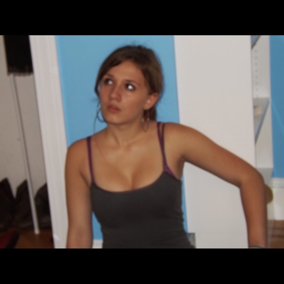 Meet your Posher, Sandra - Picture 1 of 1